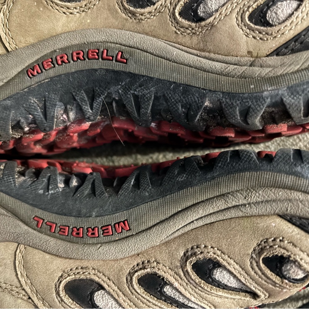 Merrell hiking boot - Picture 7 of 8